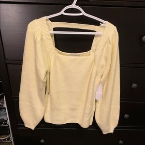 Justfab sweater never worn